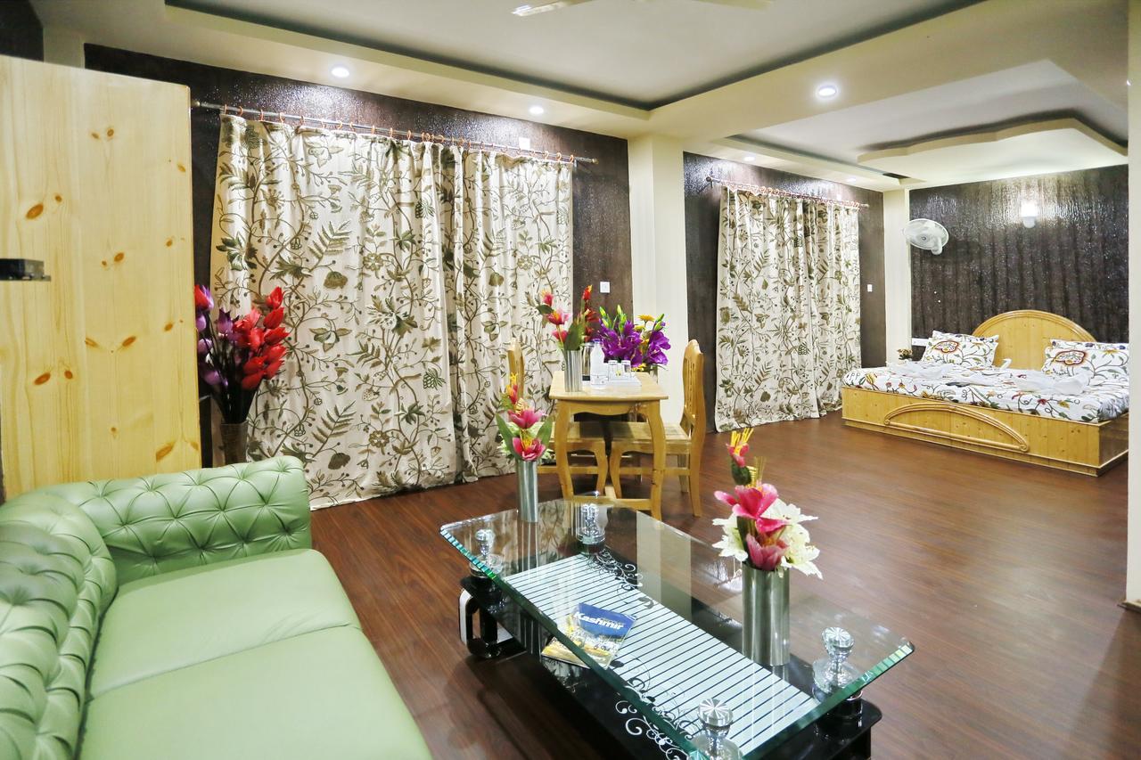 Hotel Shefaf Durgjan Exterior photo